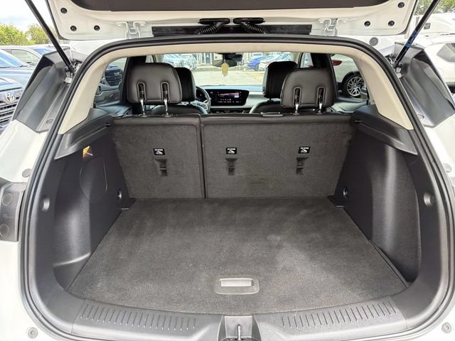 Used 2025 Buick Encore GX Sport Touring w/ Comfort Package FWD image 10
