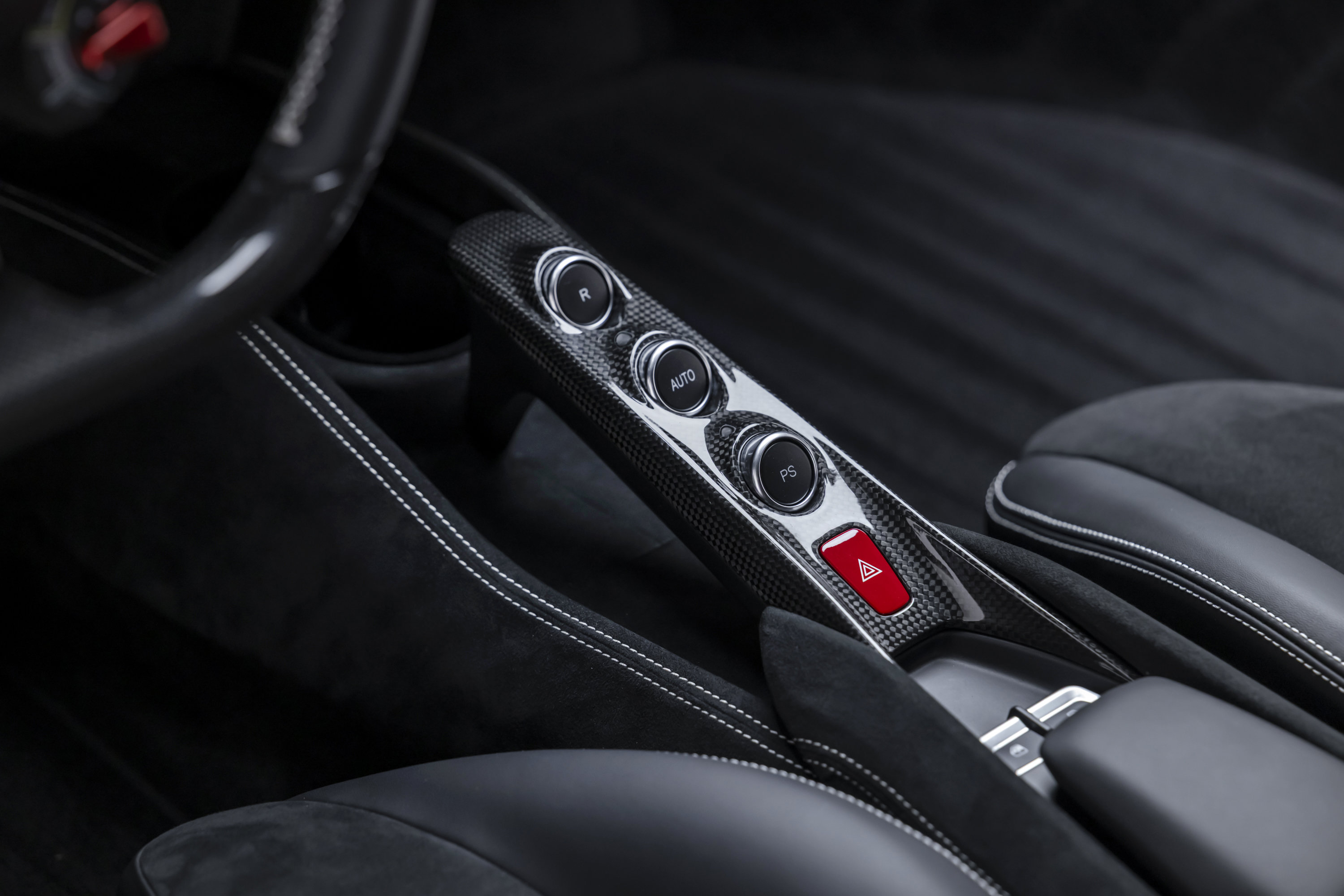 Certified 2022 Ferrari F8 Tributo RWD image 56