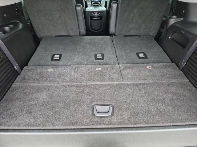 Used 2016 Cadillac Escalade Premium AWD/4WD image 30