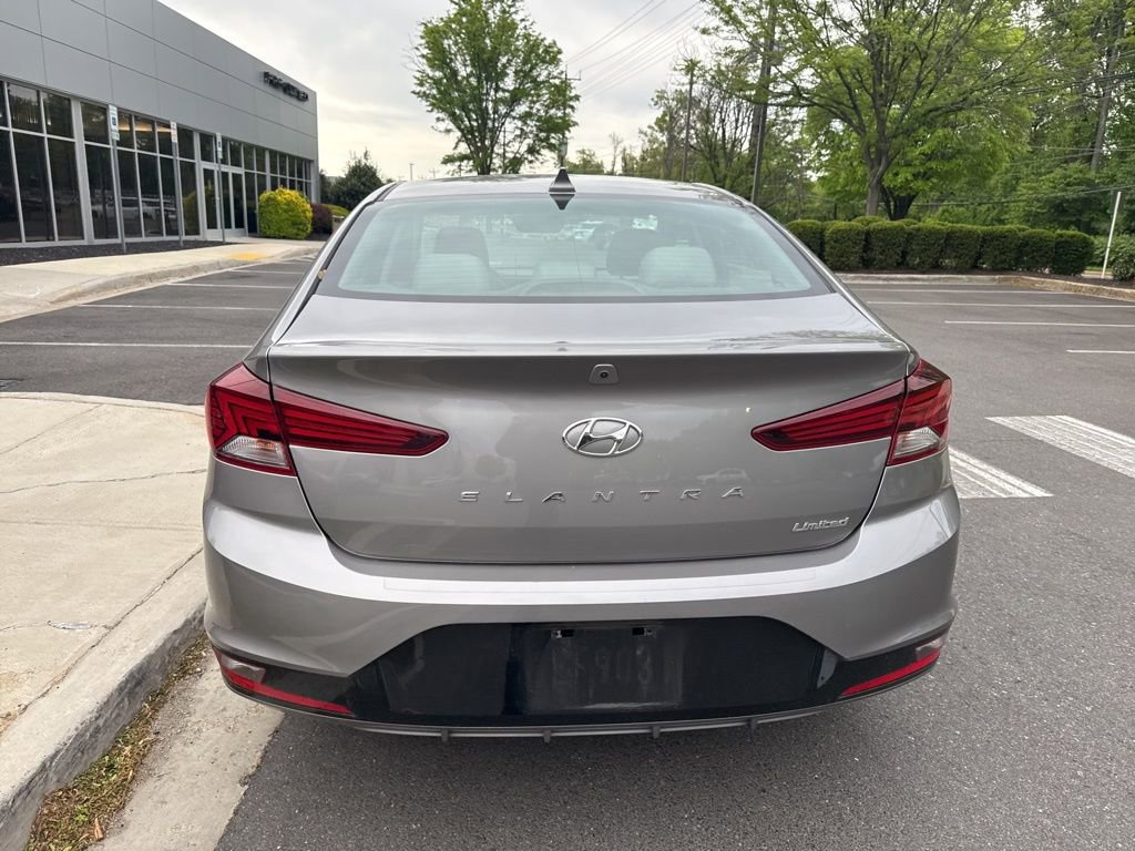 Used 2020 Hyundai Elantra Limited FWD image 6
