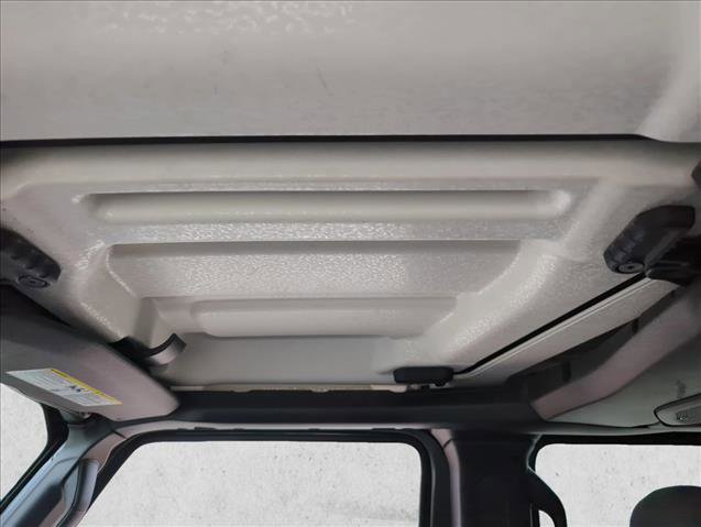 Used 2024 Jeep Gladiator Sport image 16