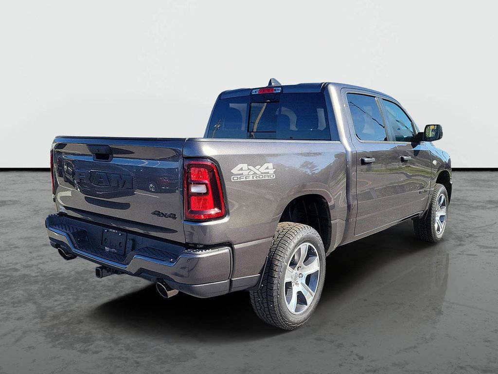 New 2026 RAM 1500 Express AWD/4WD image 2