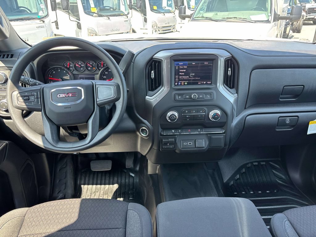 New 2026 GMC Sierra 2500 Pro AWD/4WD image 9