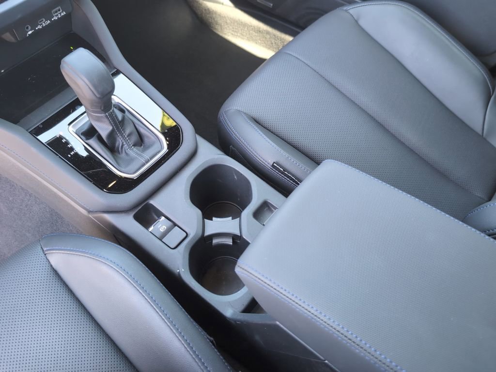 Used 2025 Subaru Forester Limited image 21