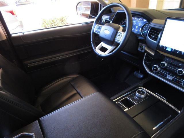 Used 2024 Ford Expedition XLT RWD image 22
