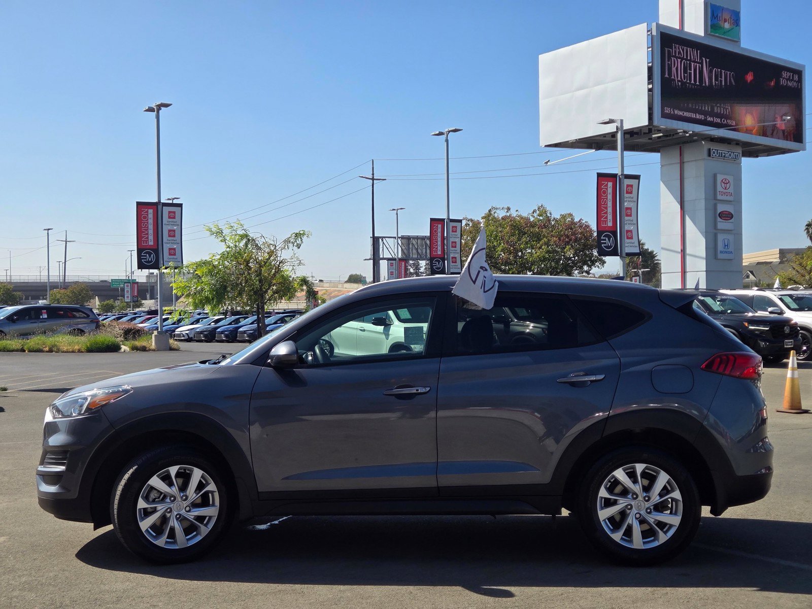Used 2021 Hyundai Tucson Value FWD image 4