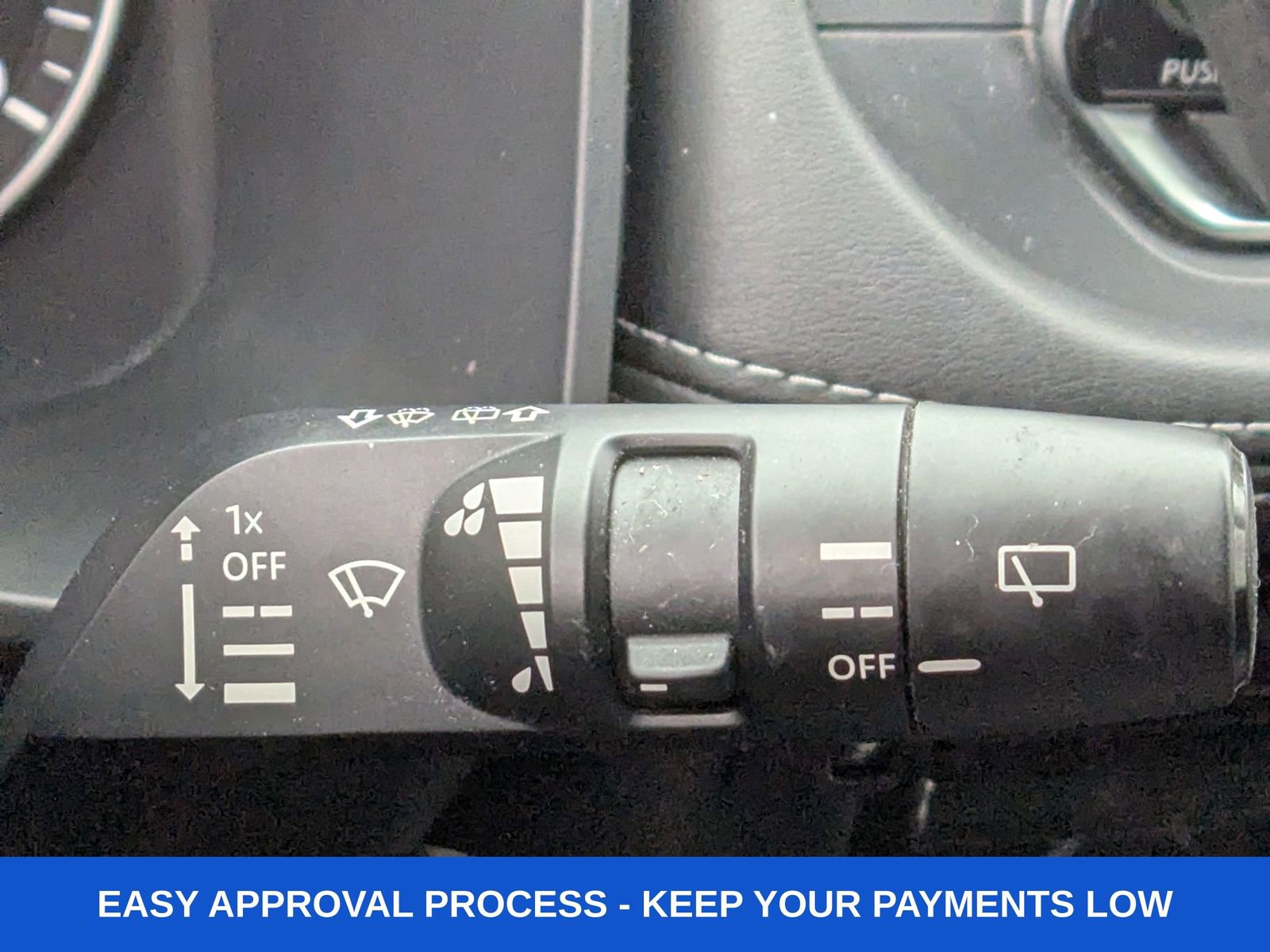 Used 2022 Nissan Rogue SV image 39