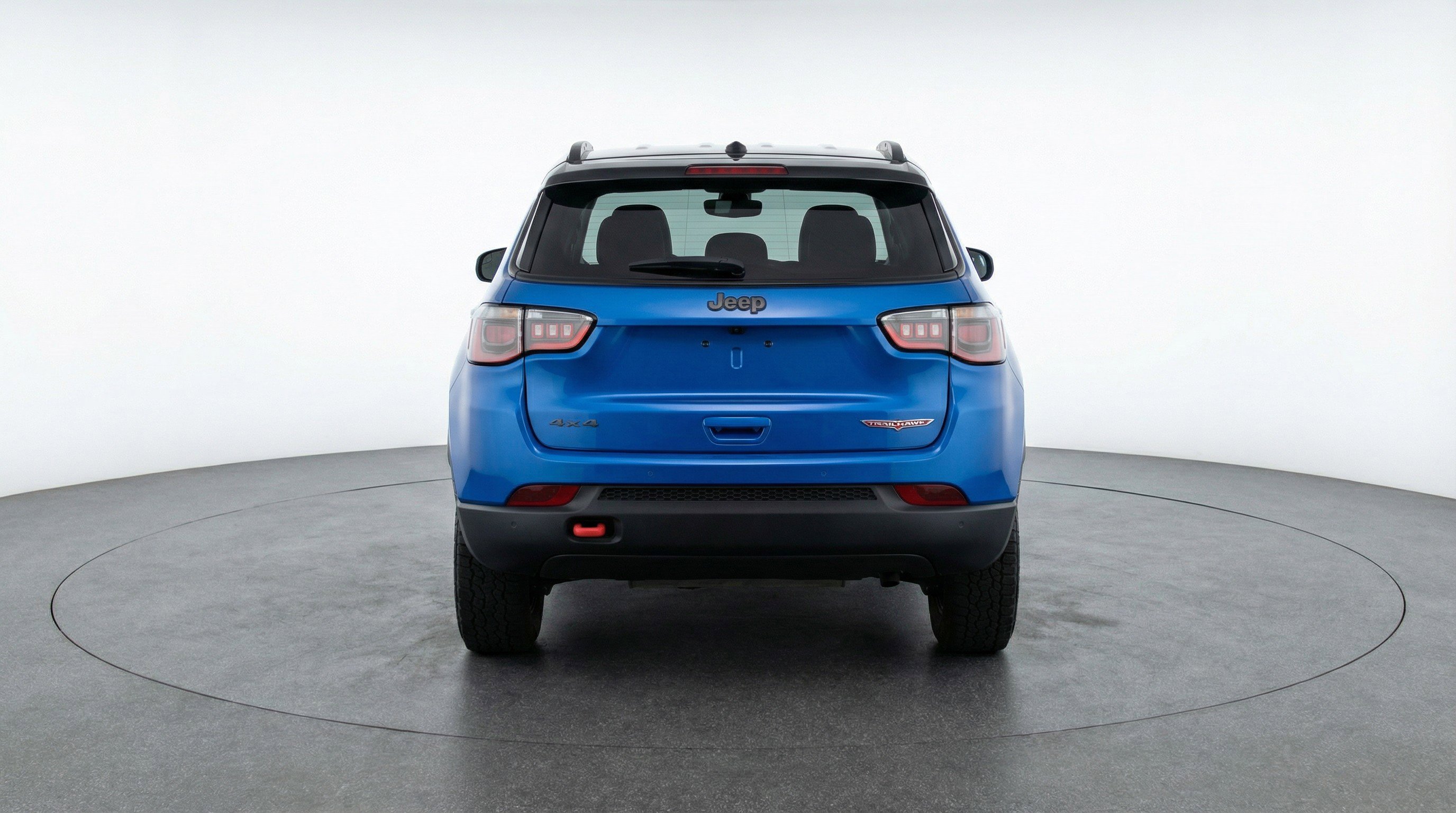 Used 2025 Jeep Compass Trailhawk image 7