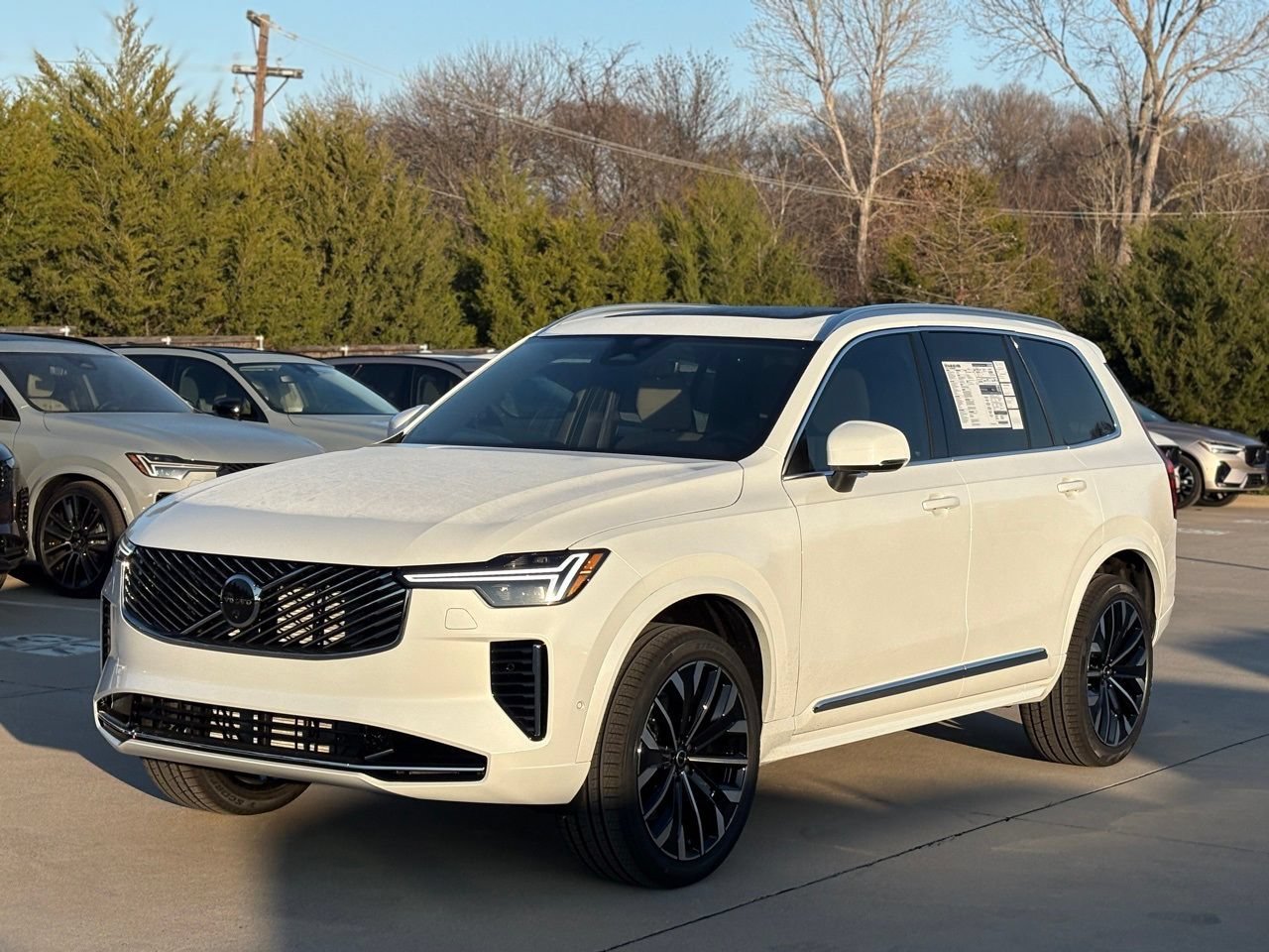 New 2026 Volvo XC90 B6 Plus AWD/4WD image 2