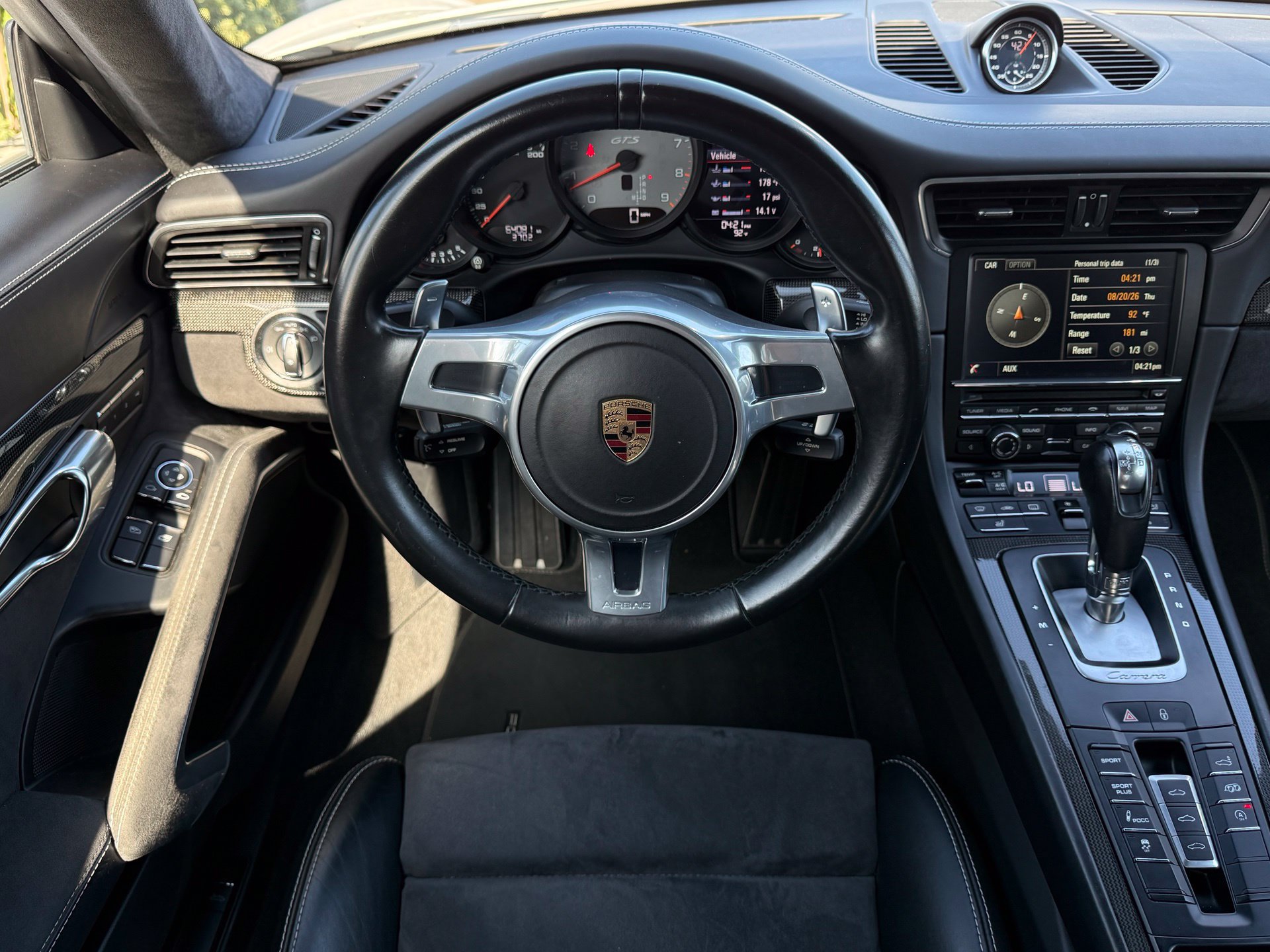 Certified 2016 Porsche 911 Carrera GTS RWD image 16