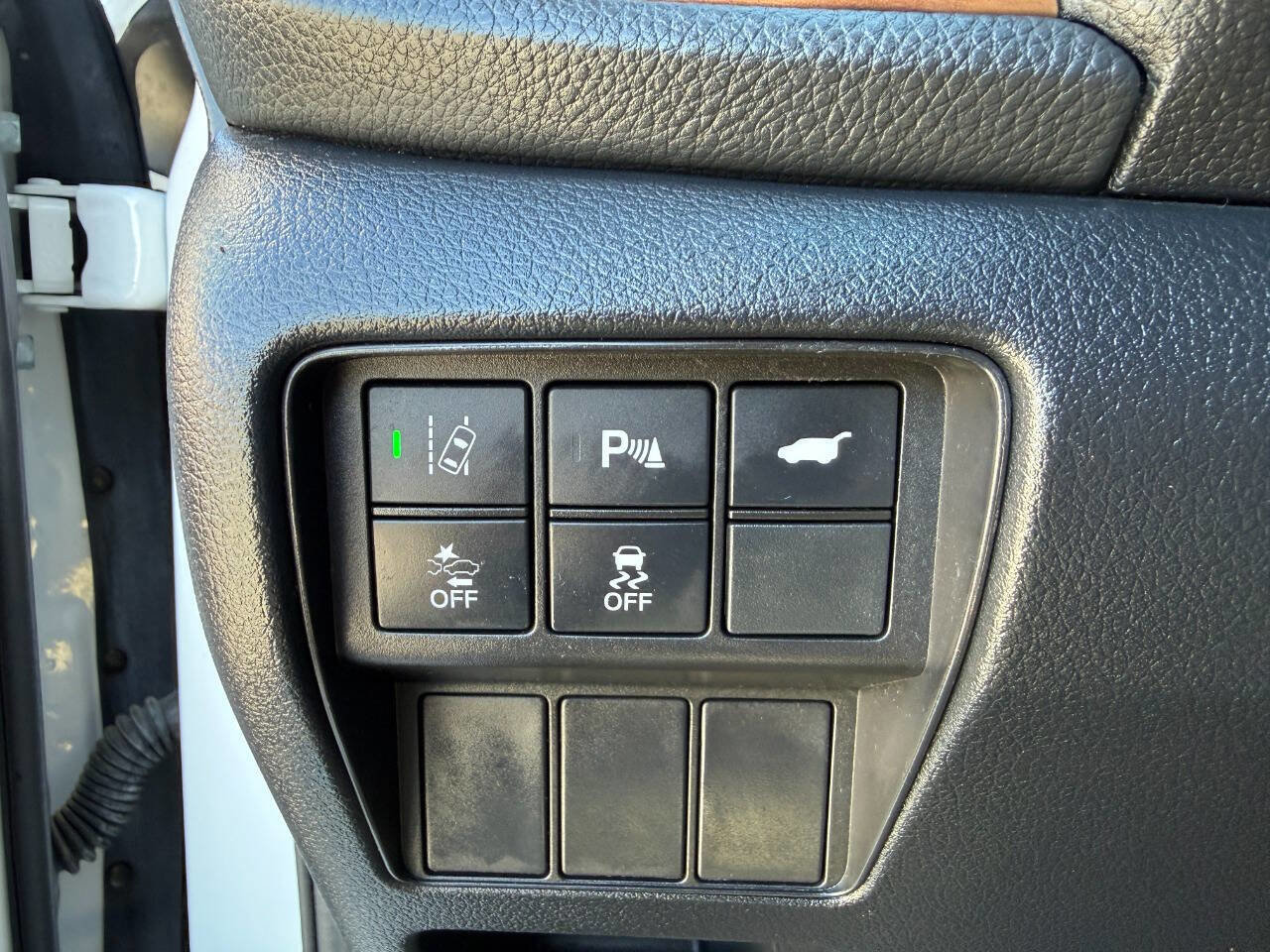 Used 2022 Honda CR-V Touring image 29