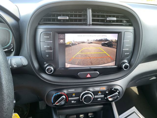 Used 2024 Kia Soul LX w/ Option Group 015 image 16