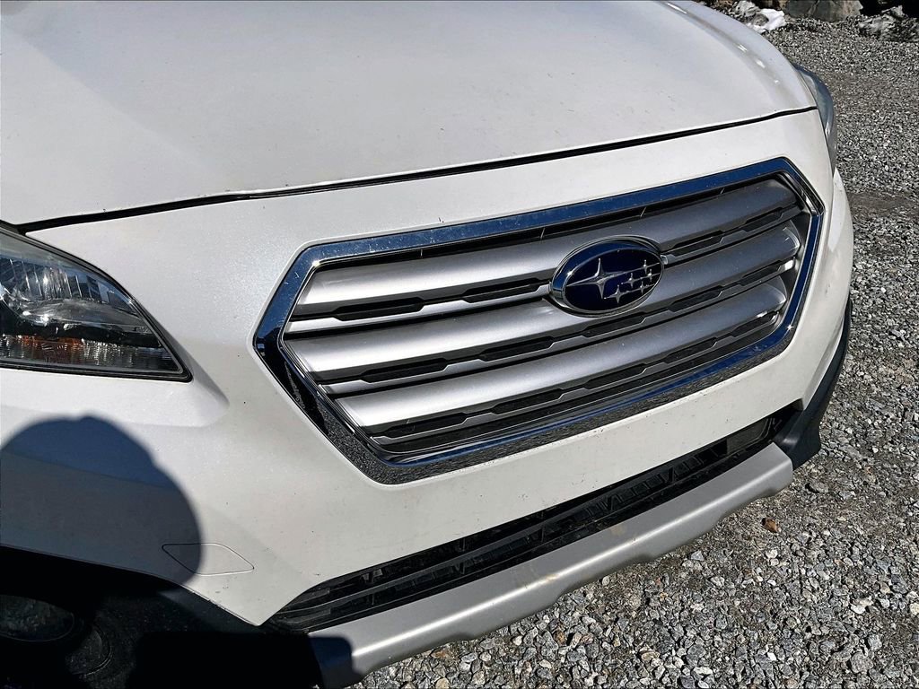 Used 2017 Subaru Outback 3.6R Limited image 24