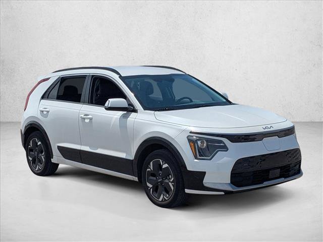 Used 2025 Kia Niro Wind FWD video 3