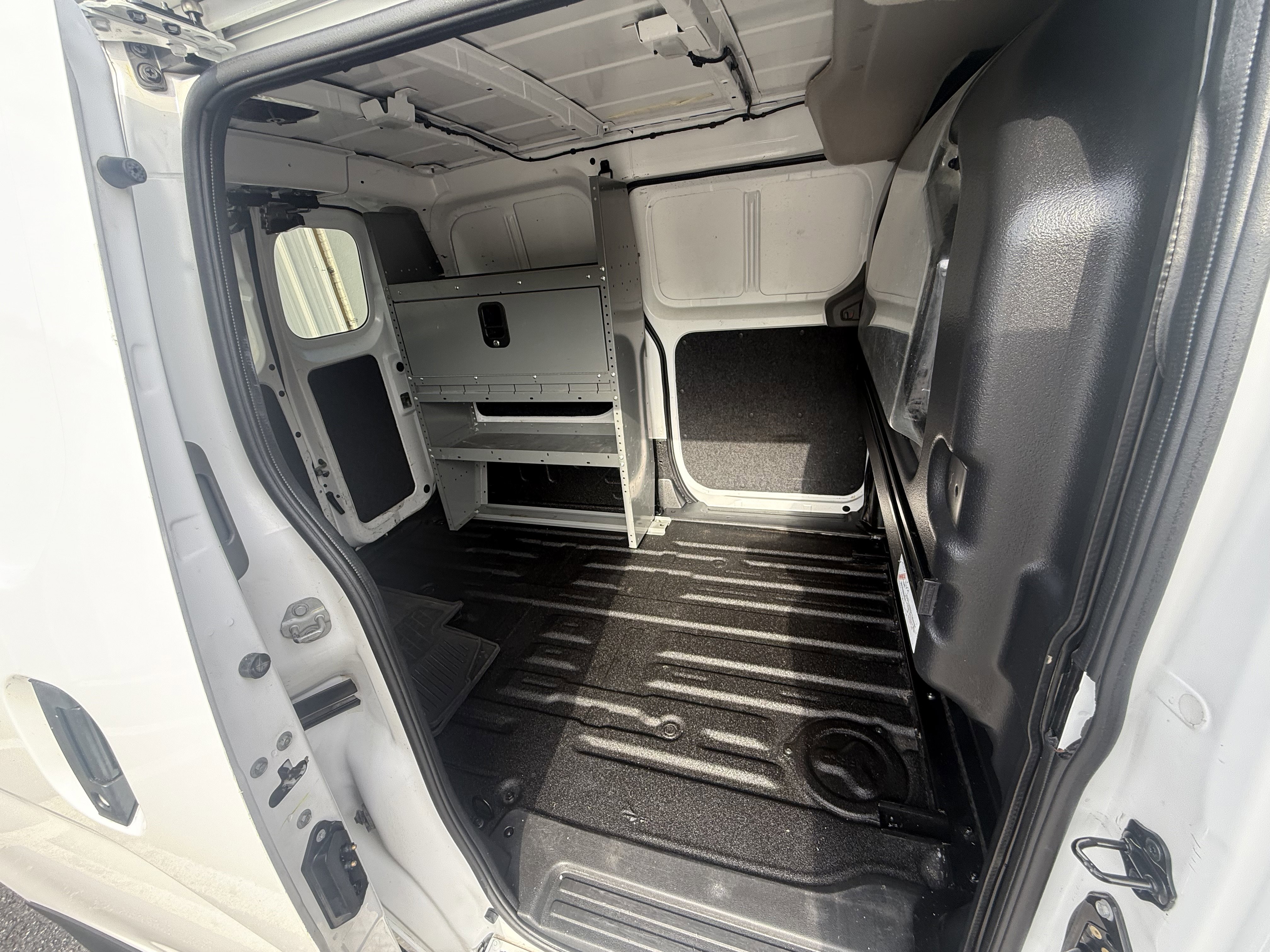 Used 2020 Nissan NV200 SV w/ Back Door Glass Package image 18