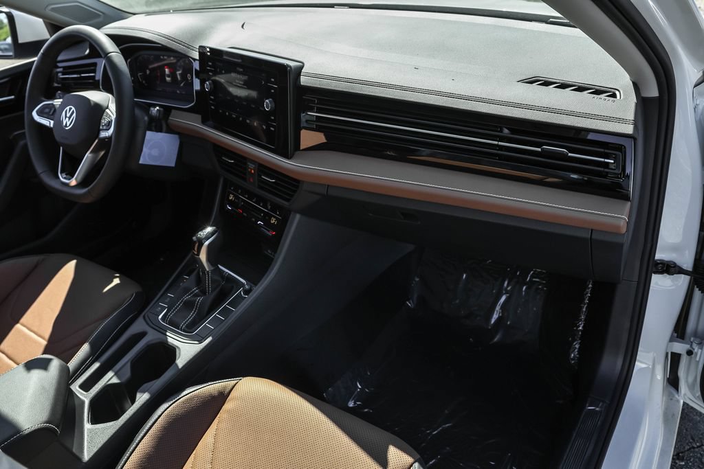 New 2026 Volkswagen Jetta SEL FWD image 39