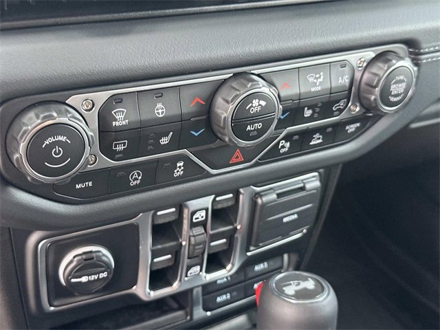 New 2025 Jeep Wrangler Sahara image 25