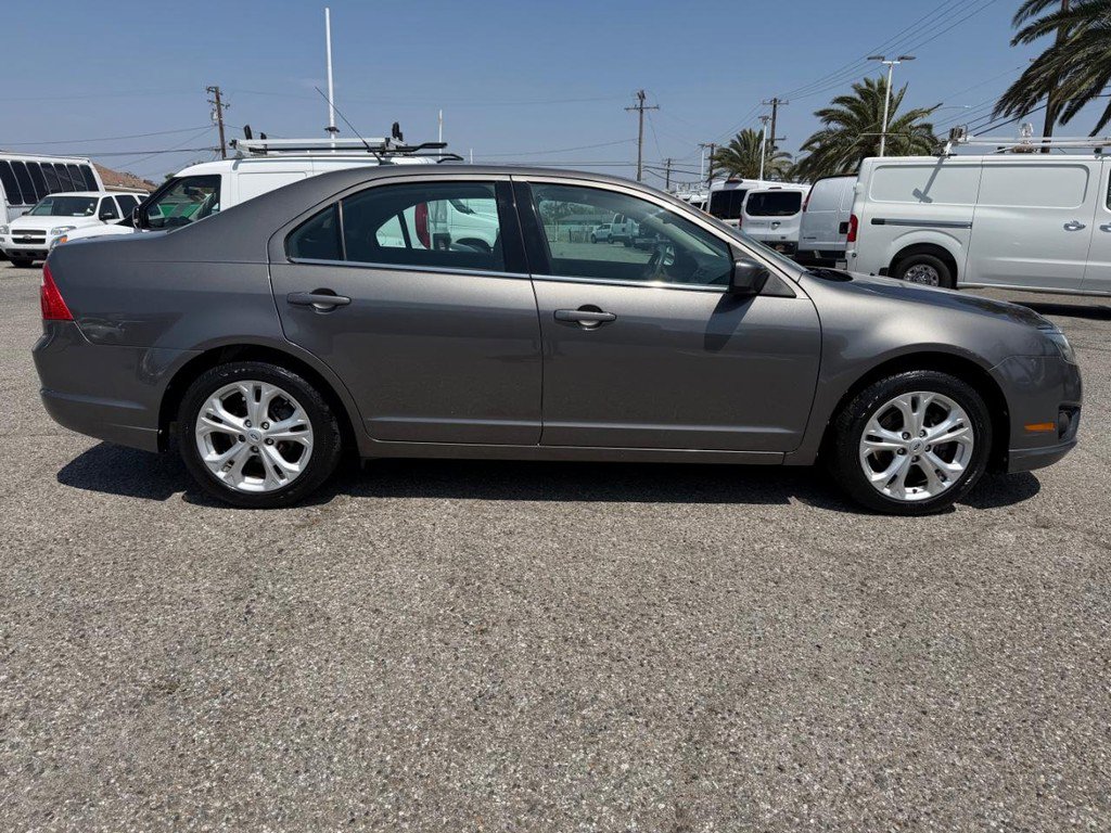 Used 2012 Ford Fusion SE FWD image 38