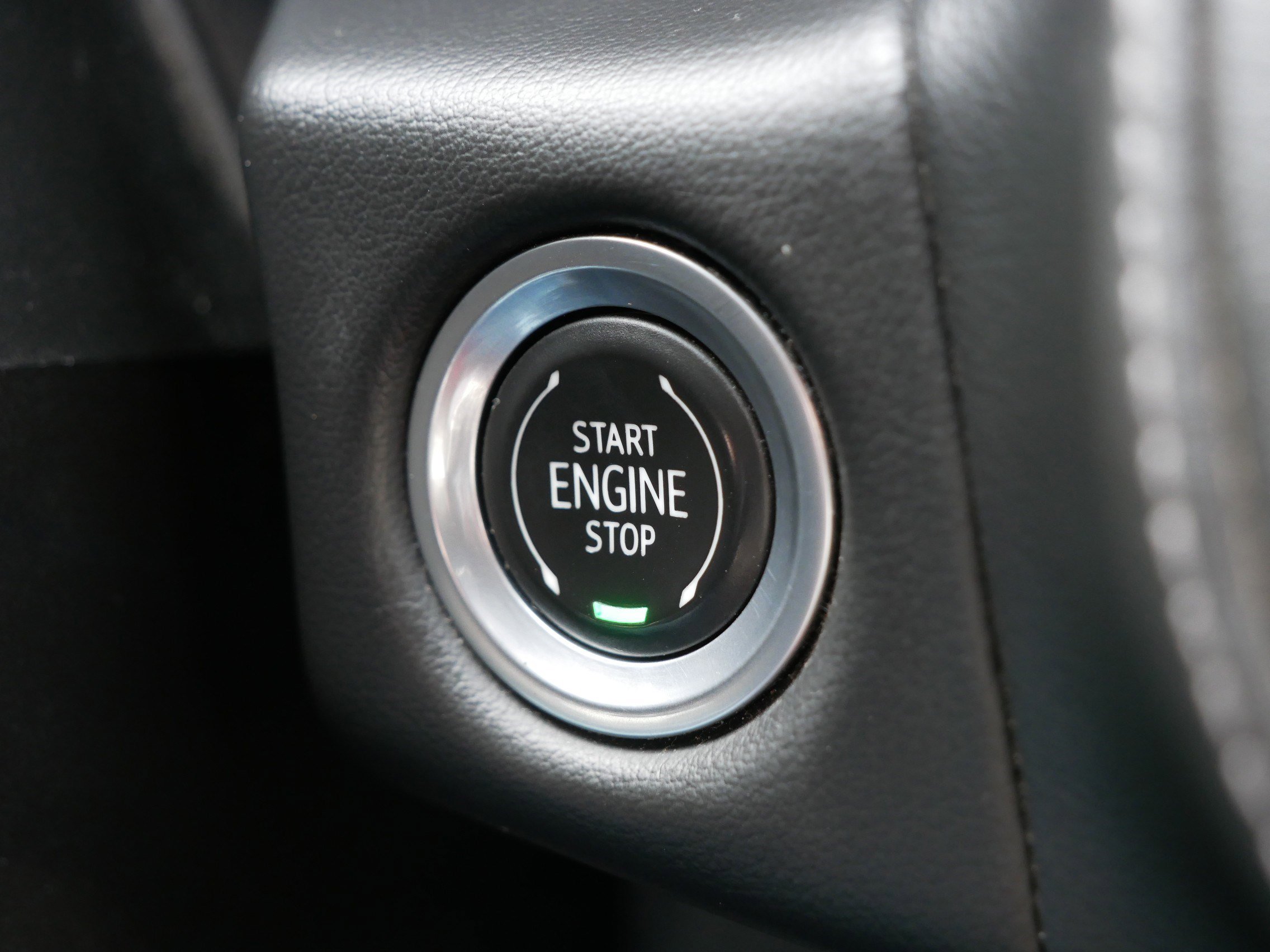 Used 2021 Chevrolet Suburban LT AWD/4WD image 29