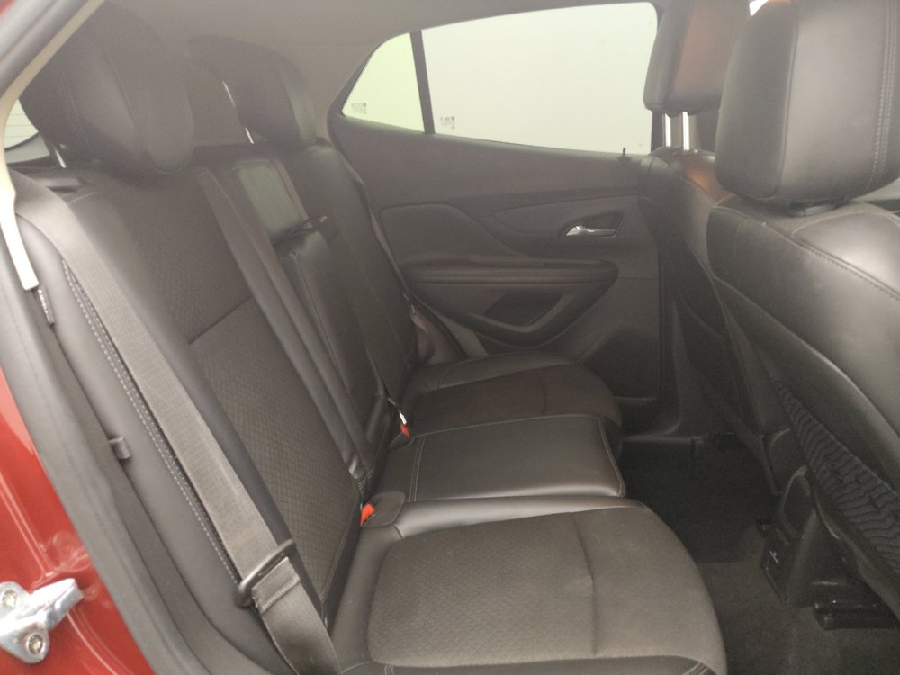 Used 2021 Buick Encore Preferred w/ Safety Package FWD image 19