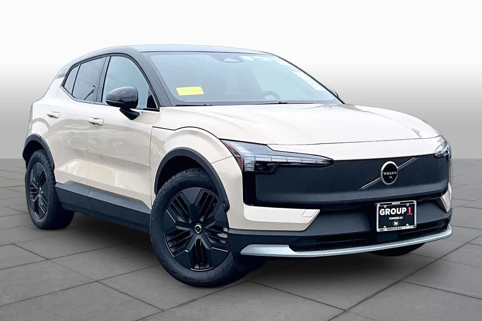 New 2026 Volvo EX30 Cross Country Ultra w/ Protection Package Premier AWD/4WD image 17