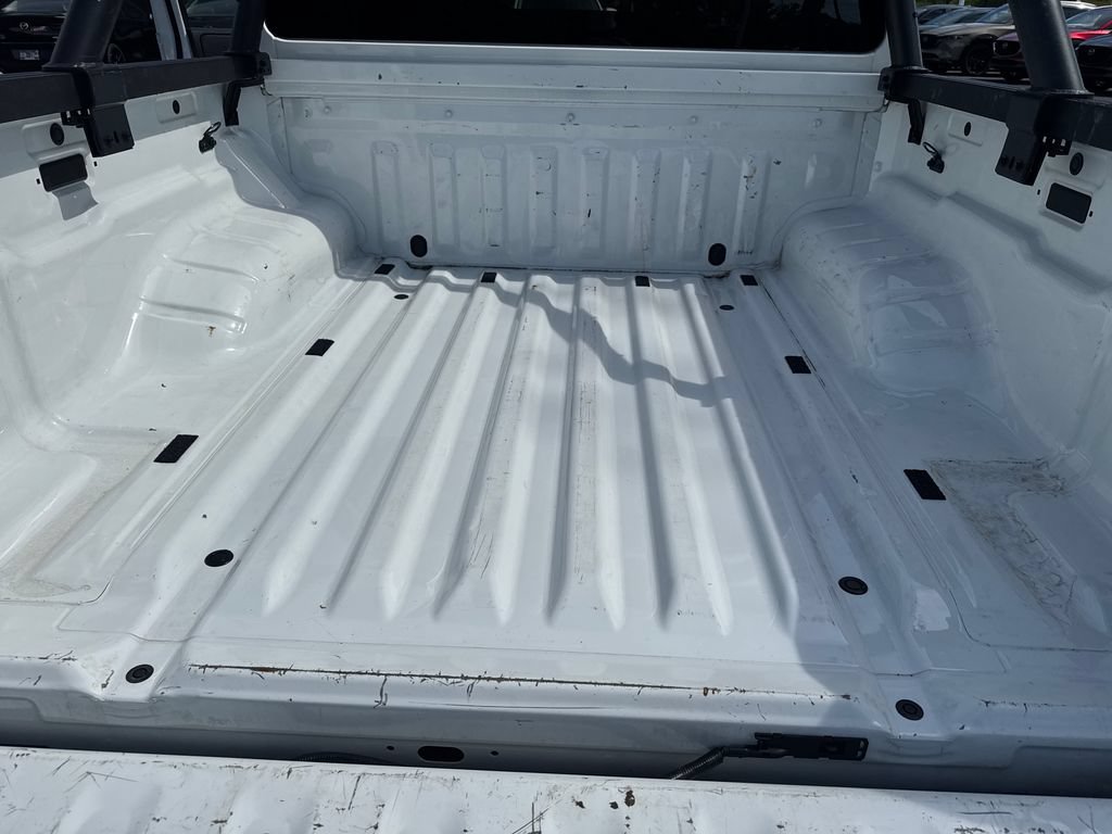Used 2023 Nissan Frontier SV w/ Midnight Edition Package AWD/4WD image 20