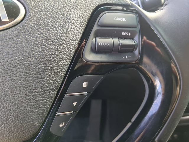 Used 2017 Kia Forte EX image 27