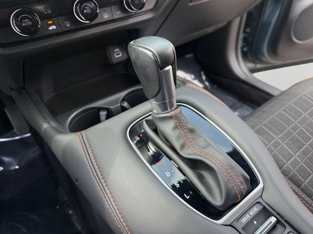 Certified 2025 Honda HR-V Sport image 18