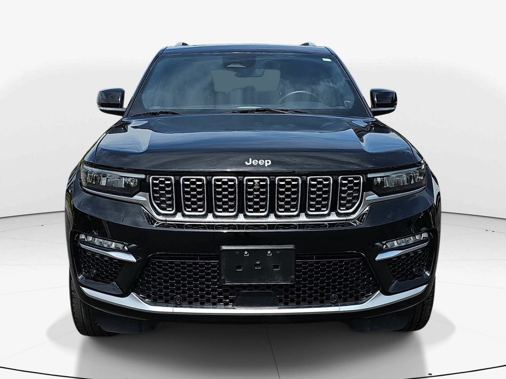 Used 2022 Jeep Grand Cherokee Summit w/ Luxury Tech Group V AWD/4WD image 12