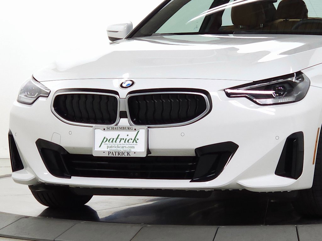 Certified 2025 BMW 230i xDrive Coupe w/ Convenience Package image 3