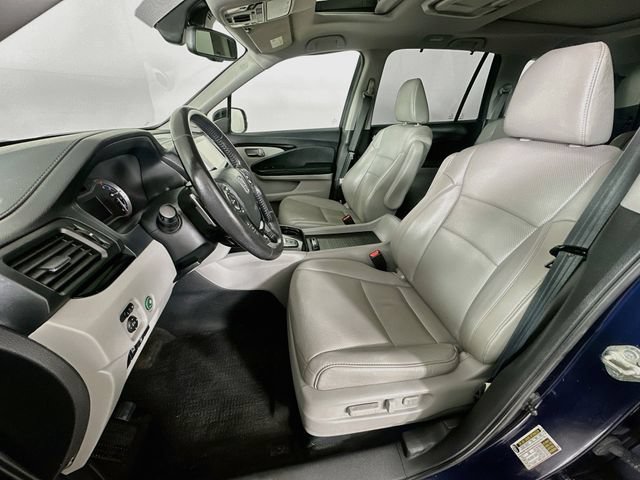 Used 2017 Honda Pilot Elite image 32