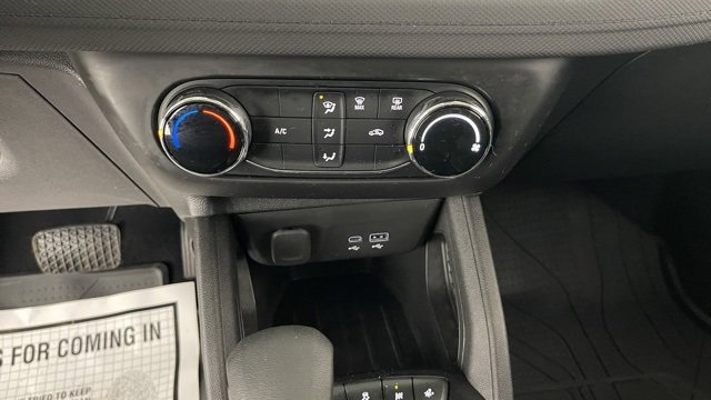 Used 2025 Chevrolet TrailBlazer LS w/ LS Convenience Package image 40