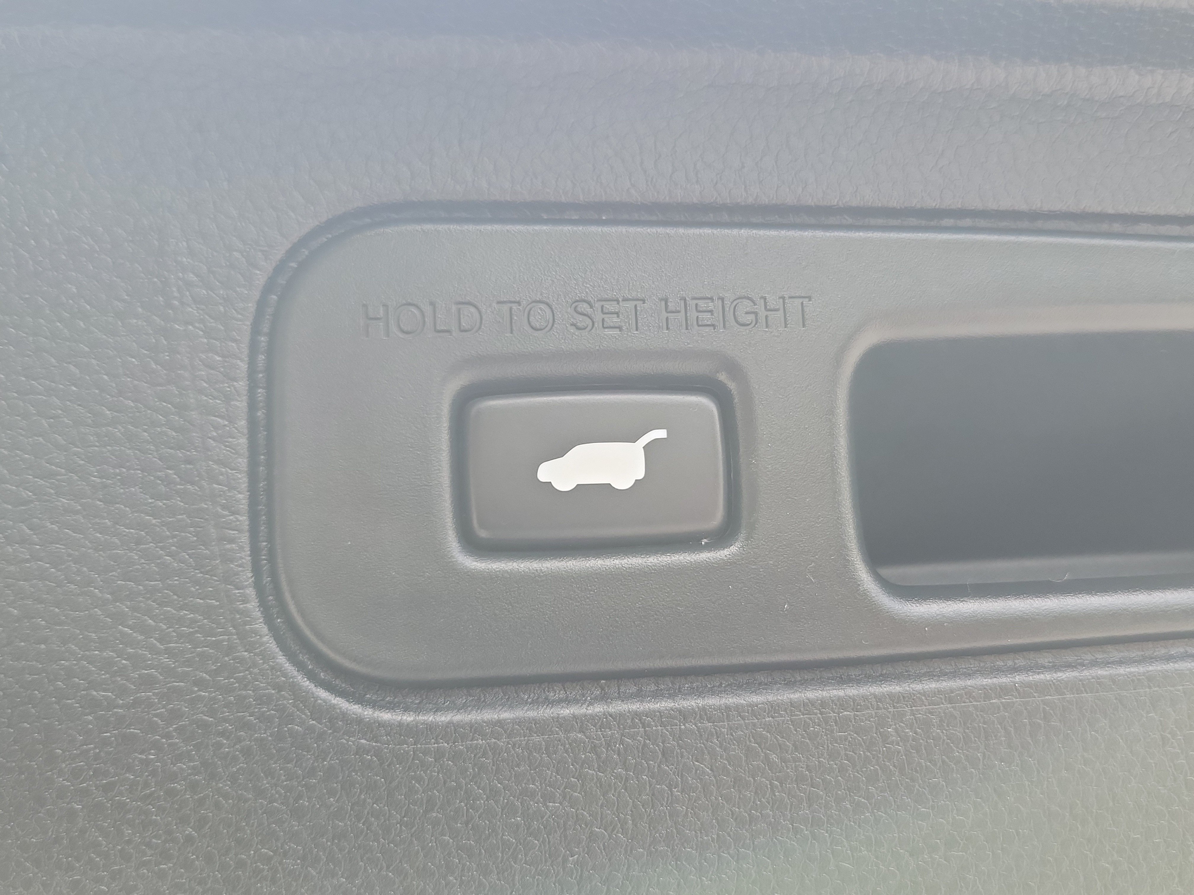 Used 2024 Honda Pilot Elite image 12