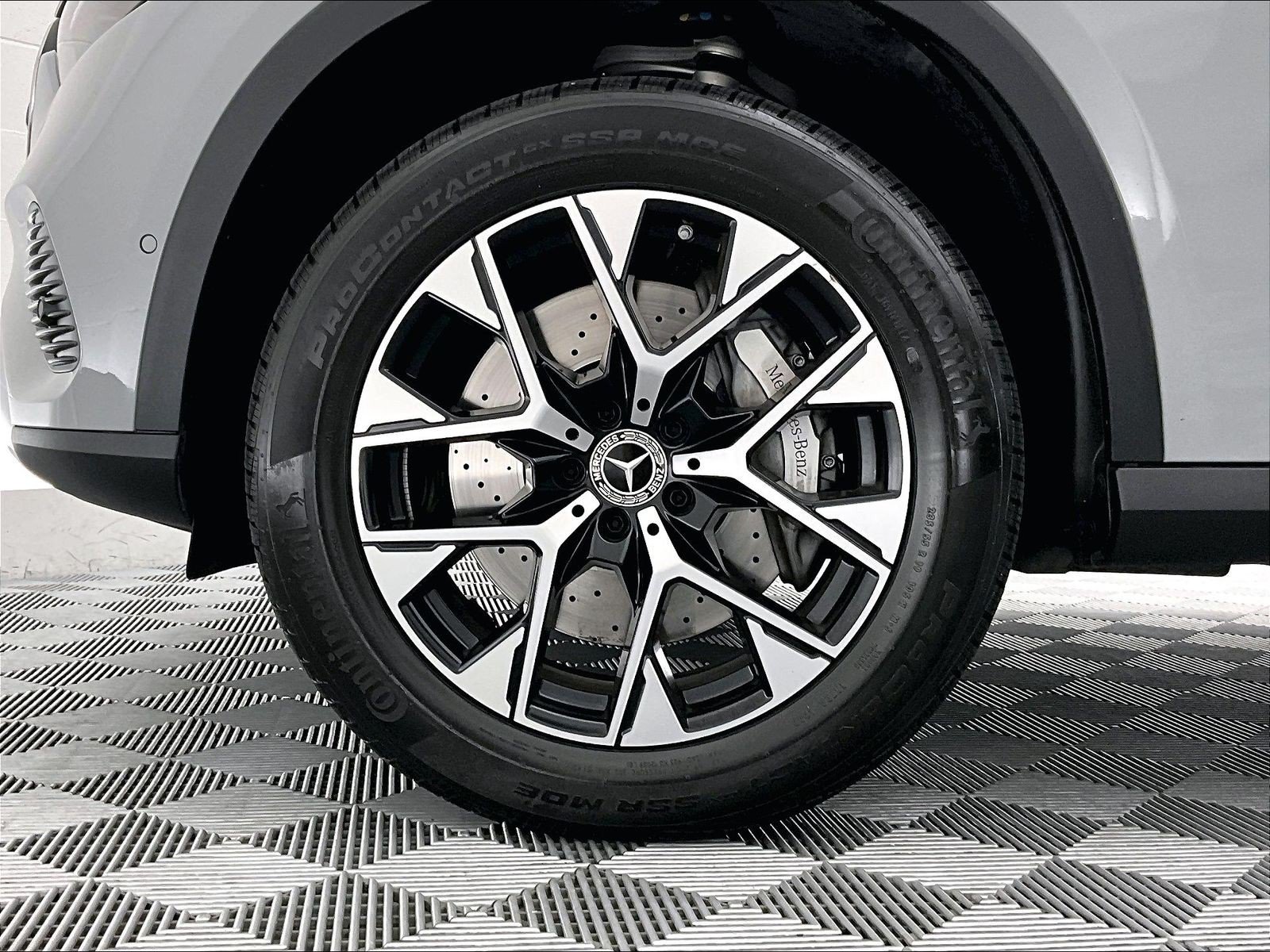 Certified 2025 Mercedes-Benz GLC 350e 4MATIC image 8