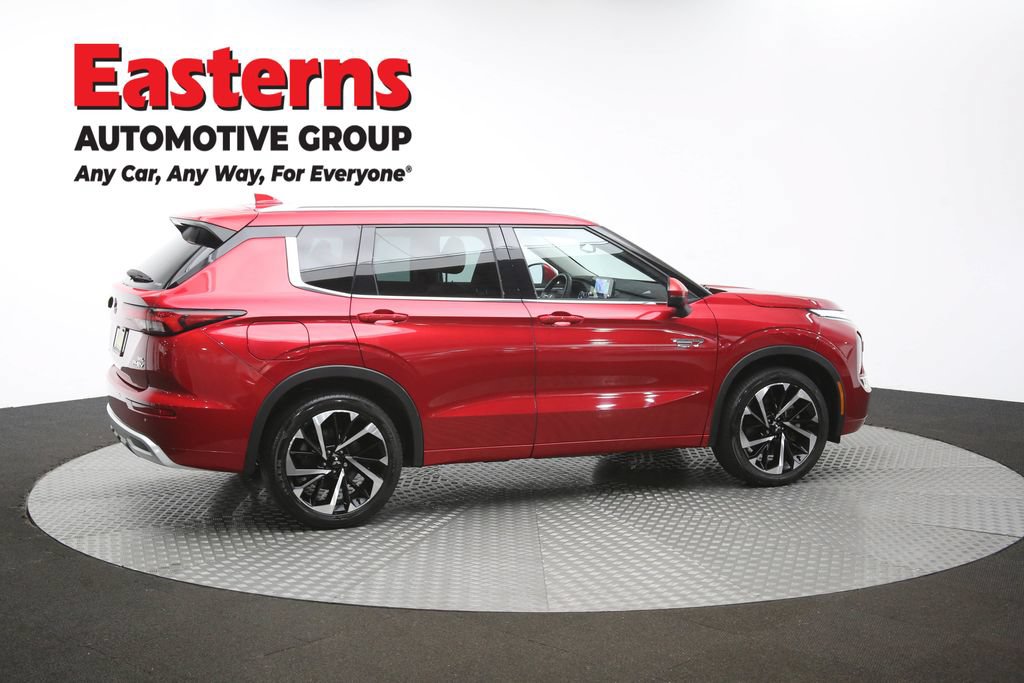 Used 2023 Mitsubishi Outlander SEL AWD/4WD image 45