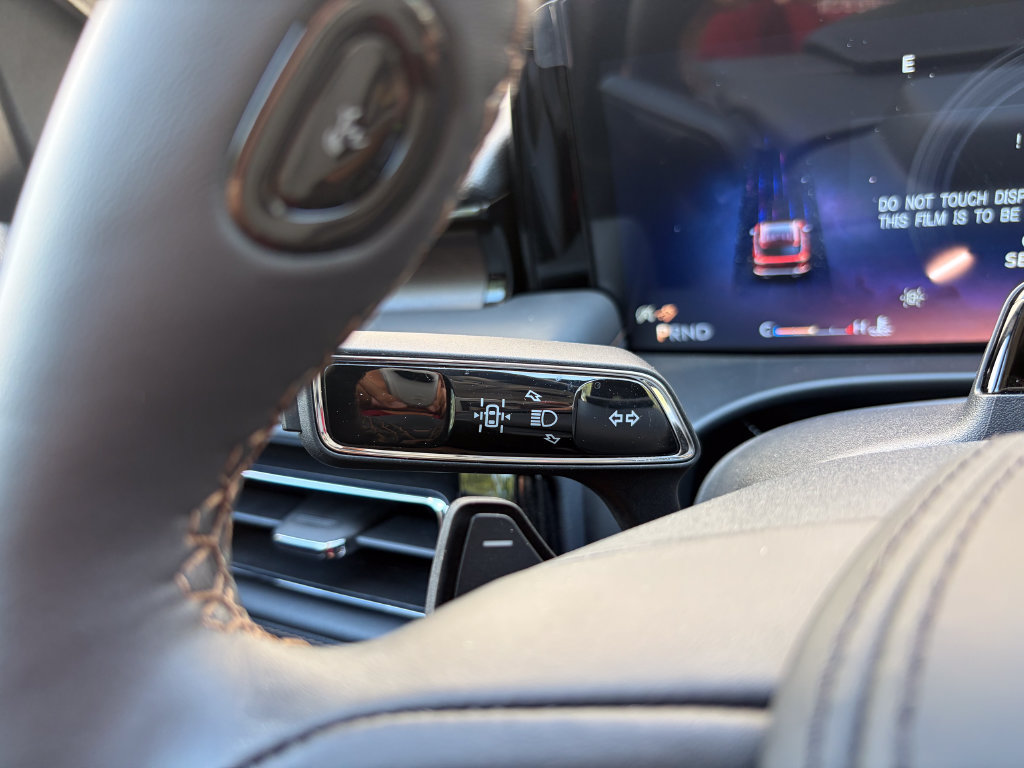 New 2026 Lincoln Aviator Reserve w/ Jet Appearance Package AWD/4WD image 54