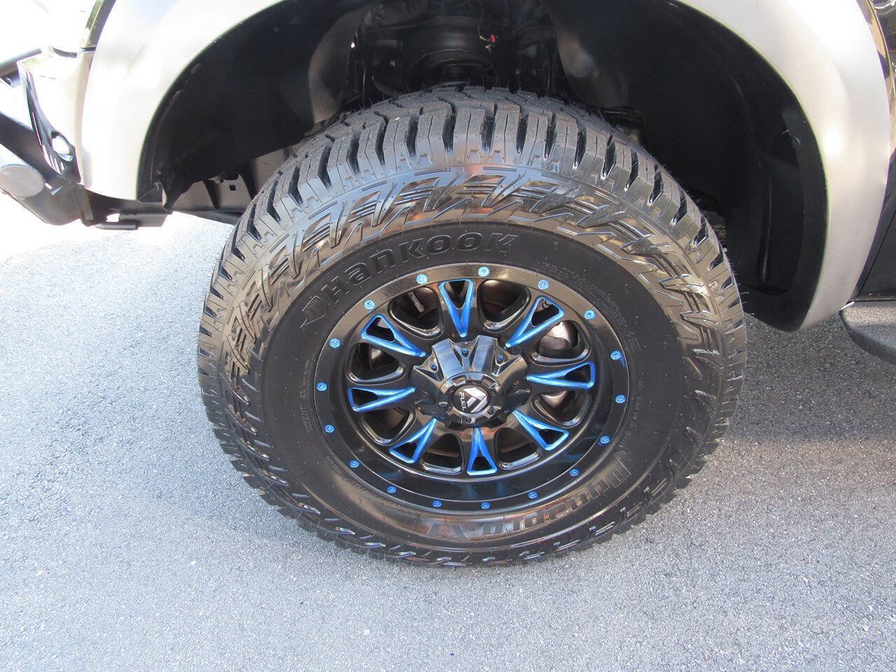 Used 2013 Ford F150 Raptor w/ Luxury Equipment Group AWD/4WD image 13