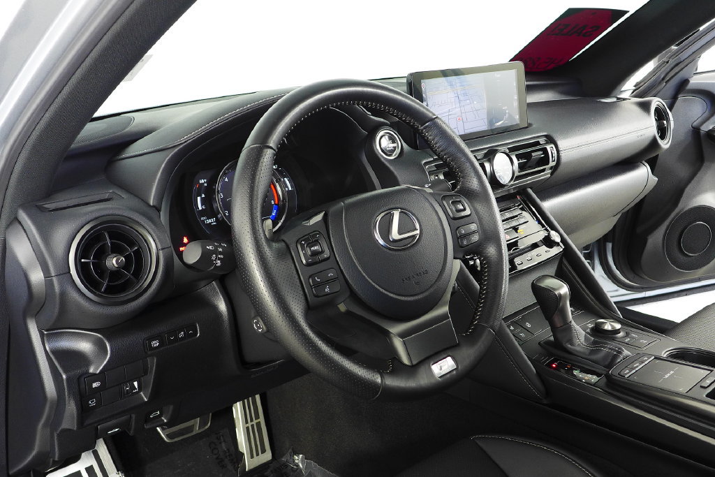 Used 2025 Lexus IS 350 F Sport w/ Navigation Package RWD image 31