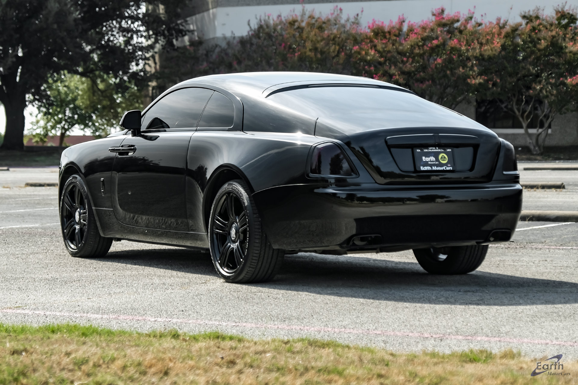 Used 2016 Rolls-Royce Wraith RWD image 12