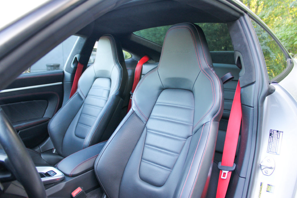Used 2022 Porsche 911 Turbo S AWD/4WD image 9