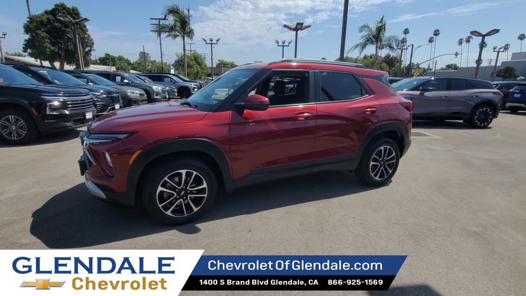 Certified 2025 Chevrolet TrailBlazer LT FWD image 5