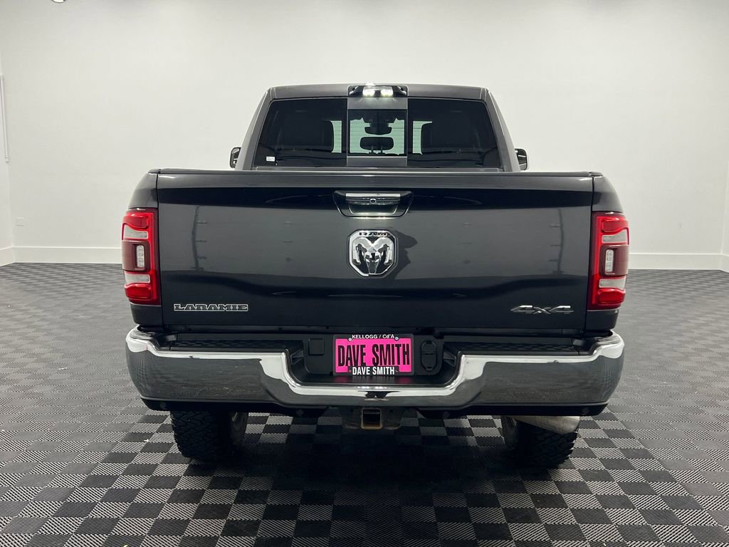 Used 2022 RAM 2500 Laramie w/ Chrome Appearance Group AWD/4WD image 9