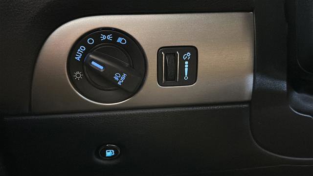 Used 2020 Dodge Durango SXT AWD/4WD image 30