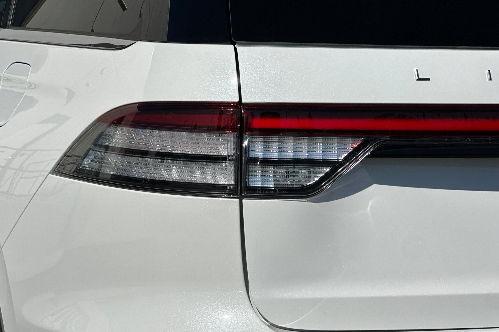 New 2025 Lincoln Aviator Reserve w/ Equipment Group 201A image 27