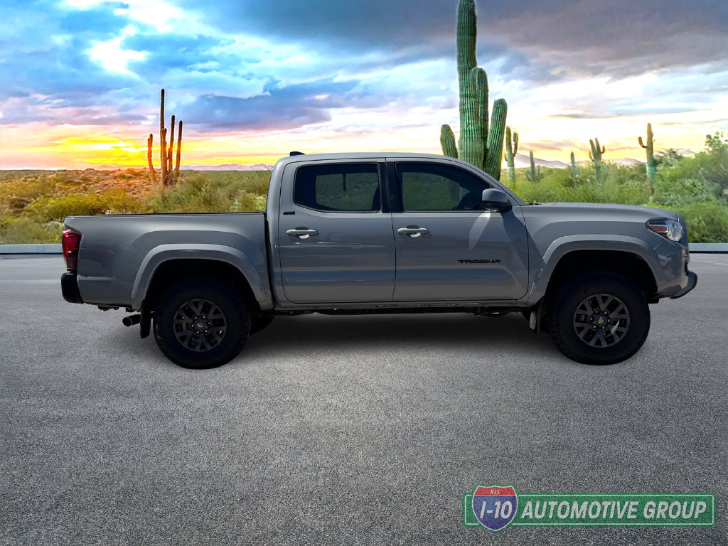 Used 2021 Toyota Tacoma SR5 RWD image 3