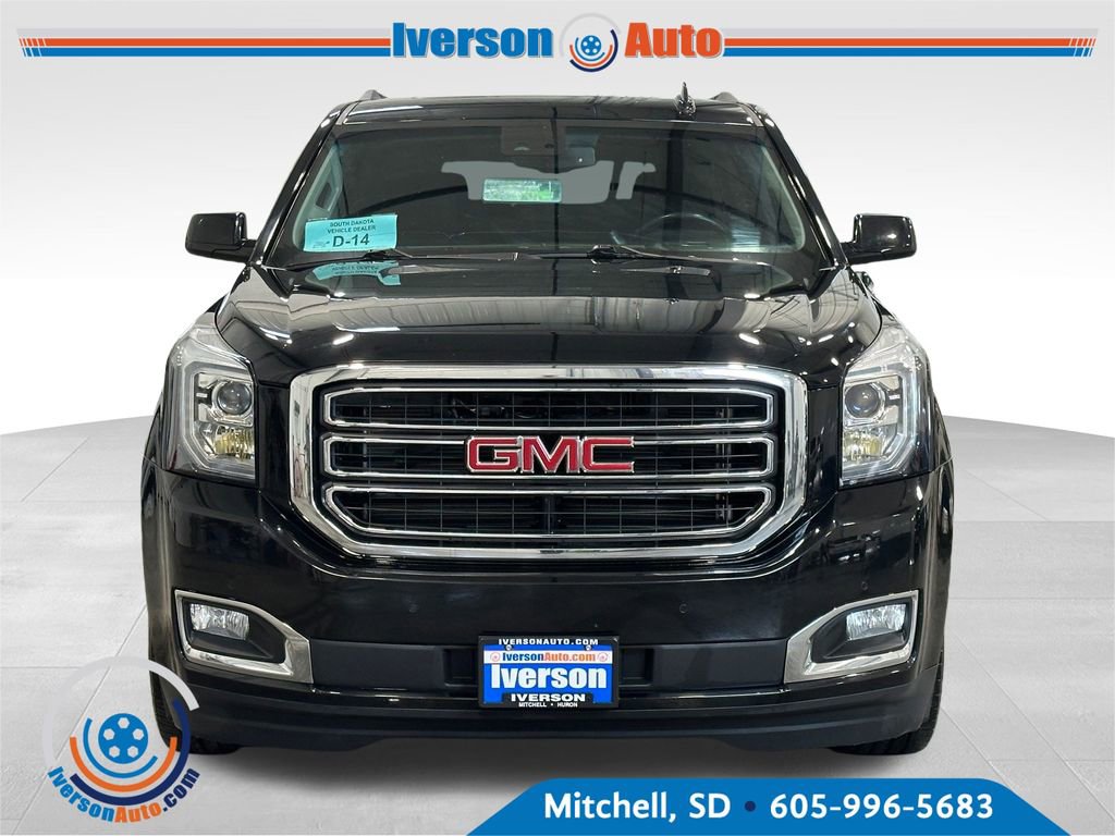 Used 2017 GMC Yukon XL SLT w/ HD Trailering Package AWD/4WD image 3