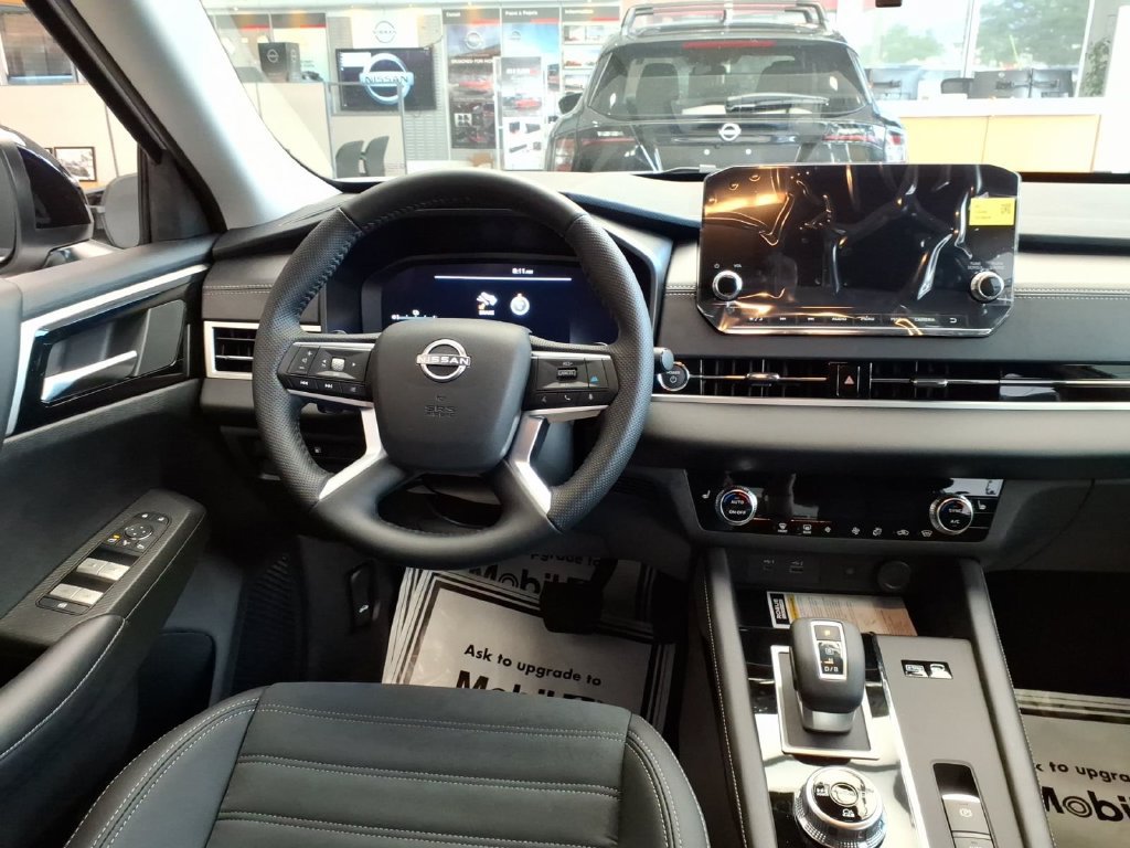 New 2026 Nissan Rogue SL AWD/4WD image 14