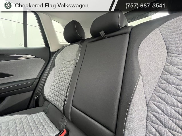 New 2025 Volkswagen Tiguan S image 45