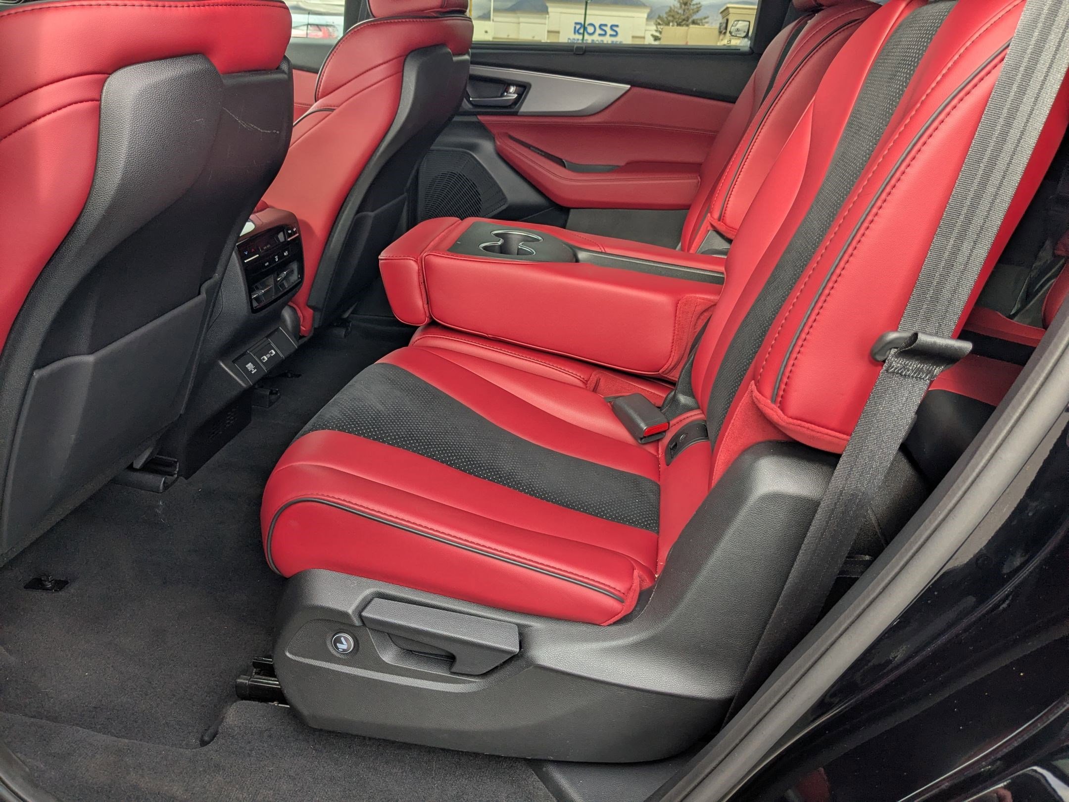 Used 2023 Acura MDX A-Spec image 30