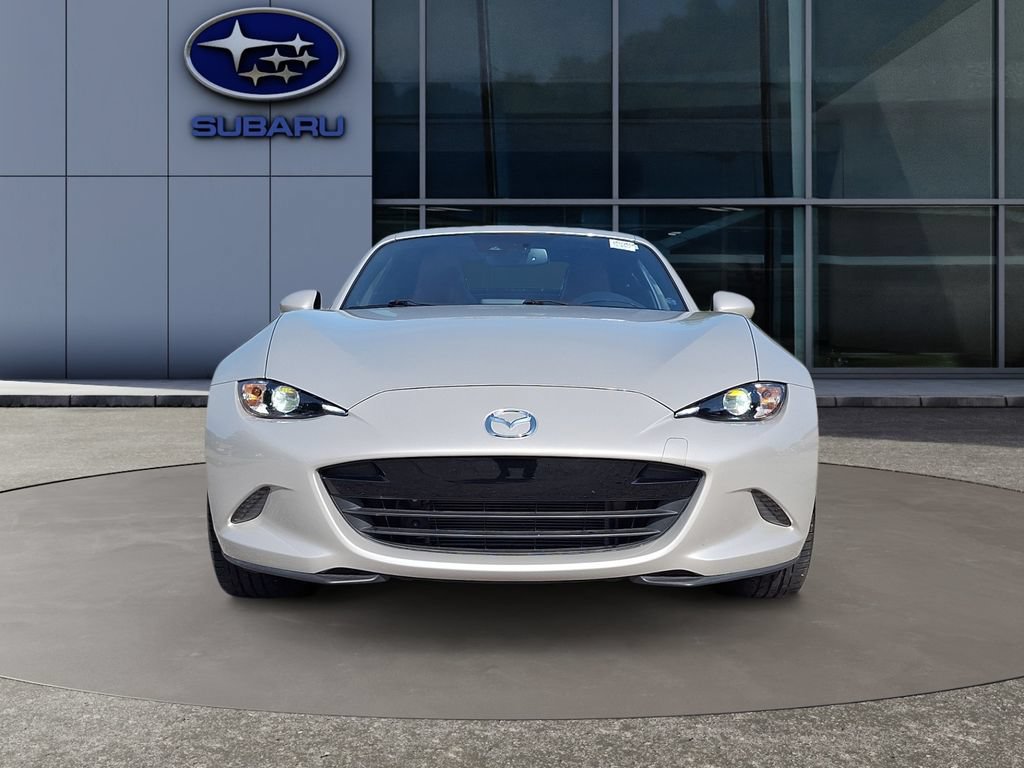 Used 2022 MAZDA MX-5 Miata RF Grand Touring RWD image 2